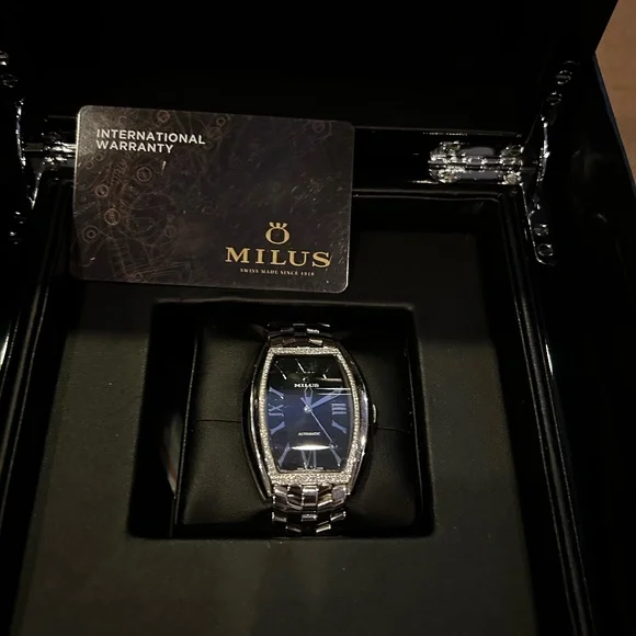 Milus Watch - Picture 1 of 8